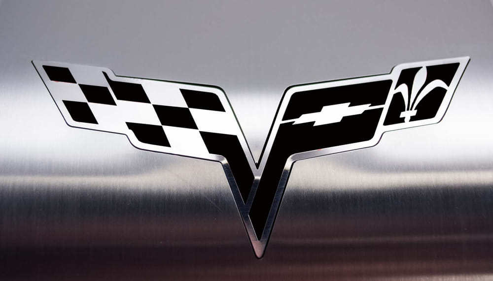 Alternator Cover w/Black Crossed Flags for 2005-2013 Chevy Corvette - Picture 1 of 5